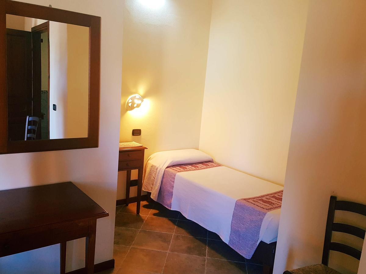 Agriturismo Gennemara B&B Perdaxius Екстериор снимка
