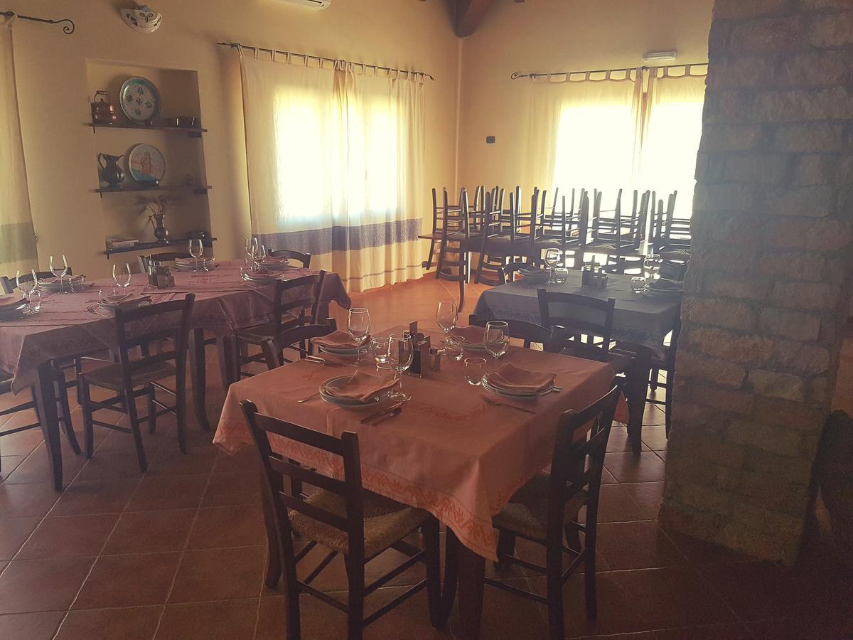 Agriturismo Gennemara B&B Perdaxius Екстериор снимка