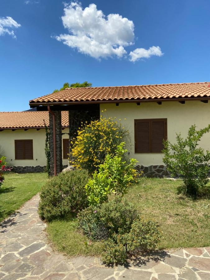Agriturismo Gennemara B&B Perdaxius Екстериор снимка